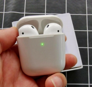 For Apple AirPods 2nd Generation Bluetooth Earbuds w/Wireless Charging Case Review