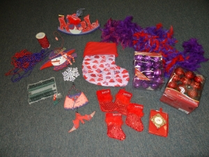 LARGE LOT OF RED HAT SOCIETY CHRISTMAS DECORATIONS *GREAT ITEMS* Review