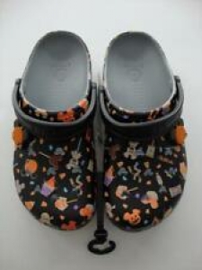 Disney Halloween 2020 Black Halloween Snacks Crocs Shoes Size M8 W10 Light Up Review