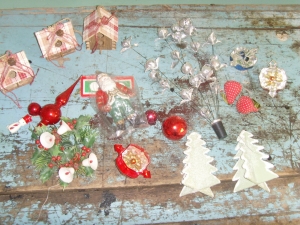 Assorted Holiday Christmas decorations vintage Santa ornaments craft items WOW Review