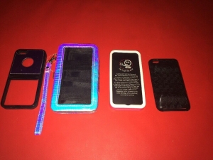 5 iPhone Cases=5s Wallet Clutch+(3) 5s Back Side Cases+1 4s Black Silicone Case Review