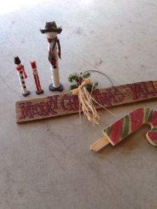 Lot of  5 VINTAGE WOOD CHRISTMAS  Decorations Snowman Hanging Sign Candy Cane Review