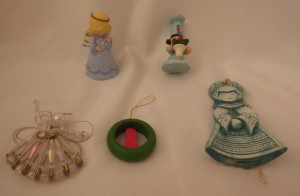 Lot of 5 Angel Christmas Decorations Ornaments Assorted Angel Sizes  Review