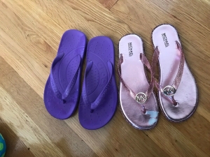 Lot of 2 Pair of Girls Michael Kors Flip Flops & Crocs size 2 3 Purple Pink Review