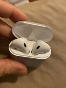 Apple AirPods 2nd Generation with Charging Case – White  Review