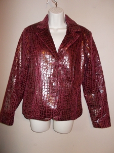 Bamboo Traders Womens Size M Burgandy Faux SnakeCroc Pattern Jacket Long Sleeves Review