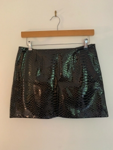 RIVER ISLAND MOCK CROC FAUX LEATHER PATENT DARK BROWN A-LINE MINI SKIRT SIZE 12 Review