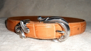 COLDWATER CREEK MOC CROC BROWN LEATHER BELT, SIZE XS, MADE IN USA, NWOT, NICE! Review