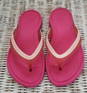 CROCS FLIP FLOP THONG SANDALS Women’s Size 4 Red/Pink Review