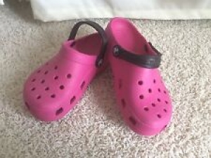 Crocs Pink Mules Sandals  W 5 Women’s Black Strap  Review