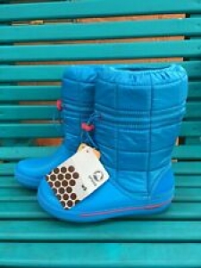 New Women’s Crocs Crocband II.5 Winter Snow Boot, Size 5, Ocean/Rasberry Review