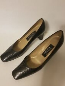 Stuart Weitzman Shoes Black Croc Embossed Leather Classic Heels Women’s Sz 7AA Review