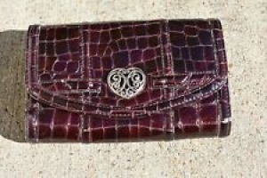 Brighton Deep Red Crossbody  Wallet Purse Clutch Silver Heart Croc Detailed Review