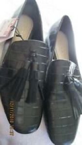 ZARA BEAUTIFUL BLACK CROC0 EMBOSSED SHOES WITH LEATHER TASSEL SIZE 7 1/2 Review