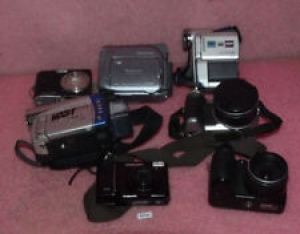 Lot of 7 Digital Cameras__Sony__Canon__Hitatchi__Sumsung. Review