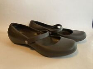 Crocs Alice Mary Jane Flats Womens Sz. 6W, Brown WORN ONCE! Review