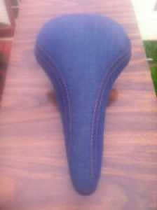 Blue Denim Covered Bicycle Seat  Review