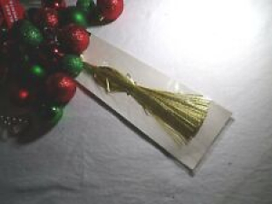NICE LOT J  SMALL TREE CHRISTMAS DECORATIONS RED GREEN SILVER GOLD  # 7048 Review