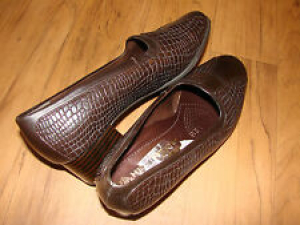 WOMEN’S SHOES HELIO FORM BROWN 6 1/2 CROC PRINT LOAFERS W/ HEEL  Review