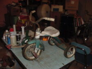 VINTAGE 50s 60s SEARS TRICYCLE RESTORE USE FOR PARTS YARD ART DECOR PROP ART Review